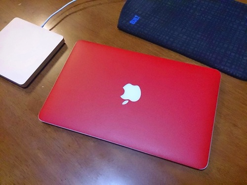 【シャア専用？】3倍高速に動く赤のMacBook Air！！！